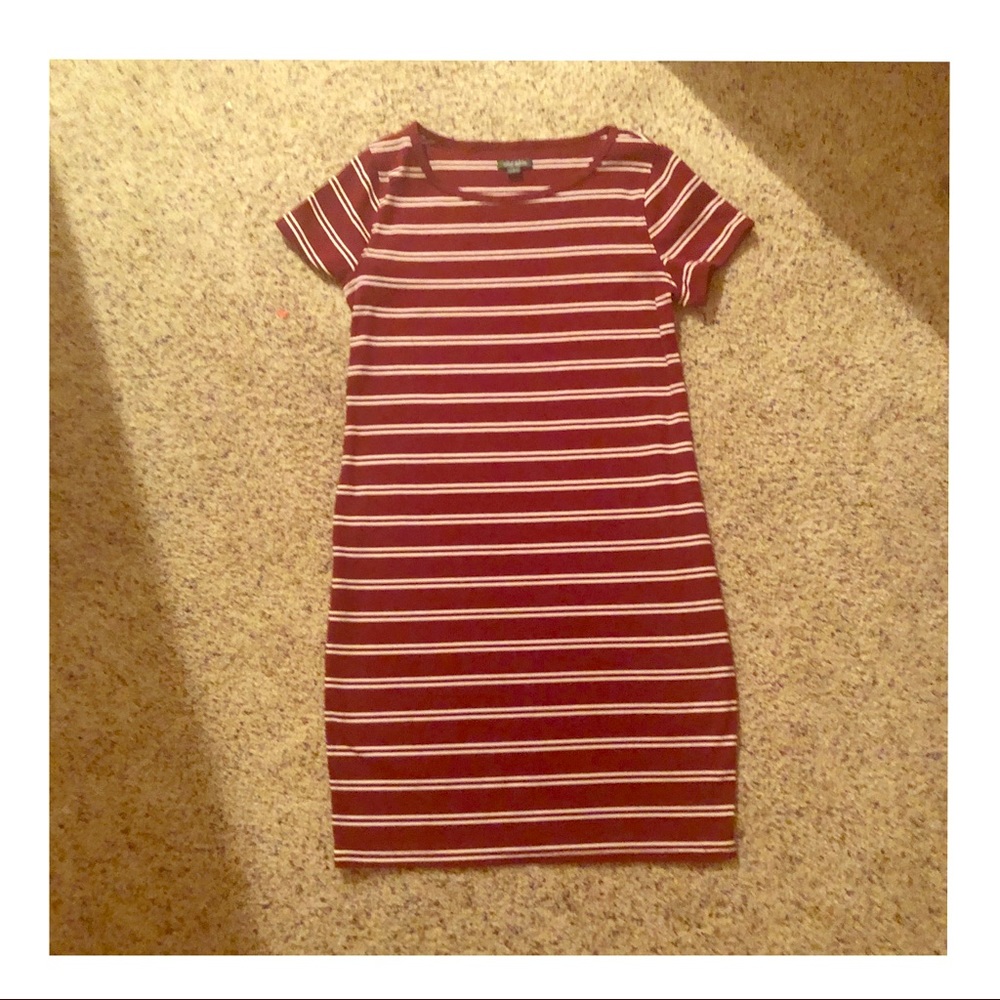 ❤️🤍Cute Red And White Stripe Dress🤍❤️